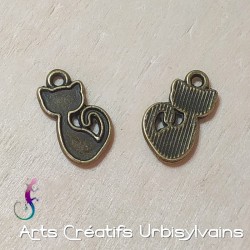 Lot de 6 breloques chats en...