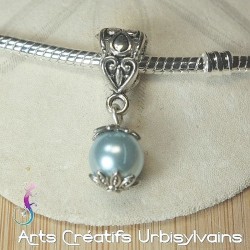 Bélière en métal argenté...