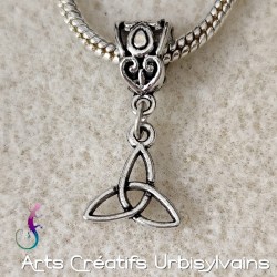 Bélière en métal argenté...