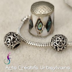 Lot de 2 perles rondes...