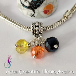 Bélière en métal argenté...