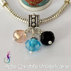 Bélière en métal argenté...