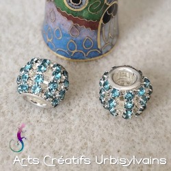 Lot de 2 perles en métal...