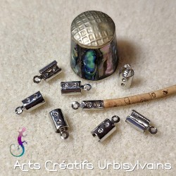 Lot de 20 embouts argentés...