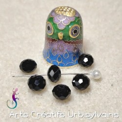 Lot de 30 perles en verre...